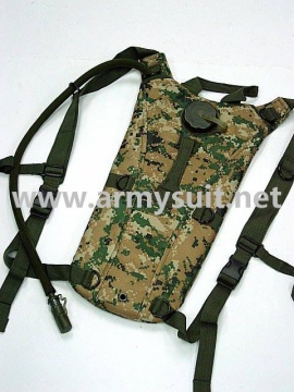 hydration pack  Digital woodland