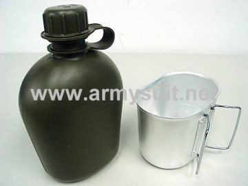 1Qt Canteen Water Bottle wPouch & Cup Camo Woodland